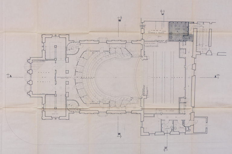 théâtre © Pierre-Marie Barbe-Richaud / Région Bourgogne-Franche-Comté, Inventaire du patrimoine - 2023  théâtre © Pierre-Marie Barbe-Richaud / Région Bourgogne-Franche-Comté, Inventaire du patrimoine - 2023