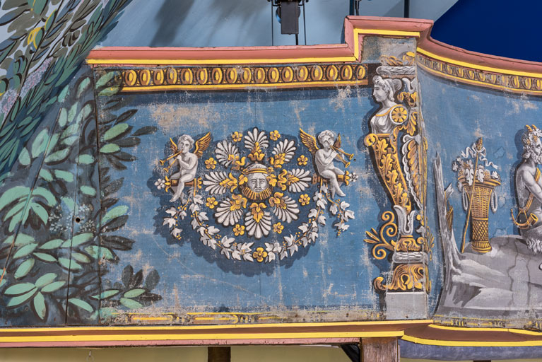 théâtre peinture monumentale © Pierre-Marie Barbe-Richaud / Région Bourgogne-Franche-Comté, Inventaire du patrimoine - 2023  théâtre peinture monumentale © Pierre-Marie Barbe-Richaud / Région Bourgogne-Franche-Comté, Inventaire du patrimoine - 2023