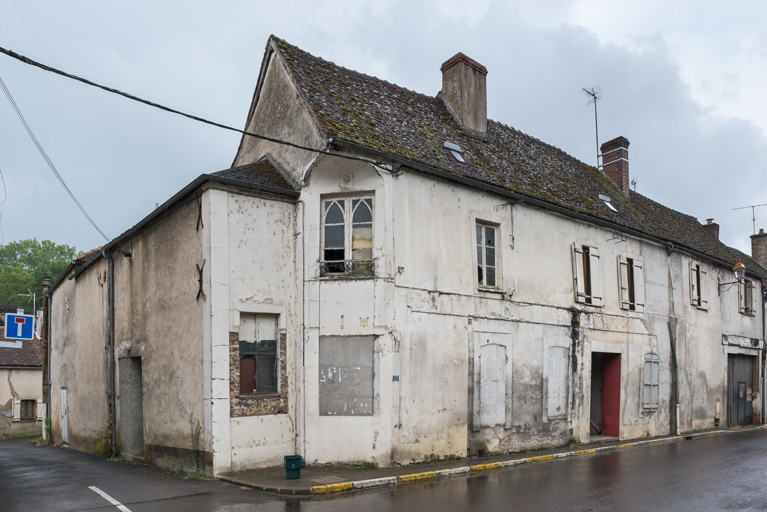 cinéma © Pierre-Marie Barbe-Richaud / Région Bourgogne-Franche-Comté, Inventaire du patrimoine - 2023  cinéma © Pierre-Marie Barbe-Richaud / Région Bourgogne-Franche-Comté, Inventaire du patrimoine - 2023