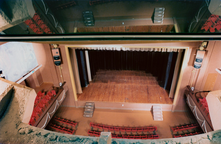  maison du peuple théâtre © Laurent Poupard / Région Bourgogne-Franche-Comté, Inventaire du patrimoine - 2023