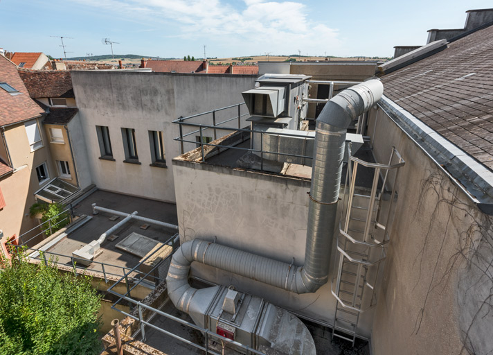  maison du peuple théâtre © Pierre-Marie Barbe-Richaud / Région Bourgogne-Franche-Comté, Inventaire du patrimoine - 2023