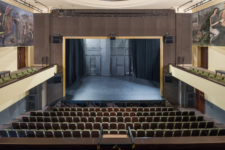  maison du peuple théâtre © Pierre-Marie Barbe-Richaud / Région Bourgogne-Franche-Comté, Inventaire du patrimoine - 2023