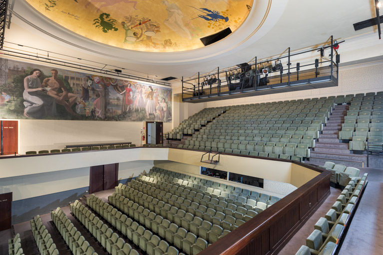  maison du peuple théâtre © Pierre-Marie Barbe-Richaud / Région Bourgogne-Franche-Comté, Inventaire du patrimoine - 2023