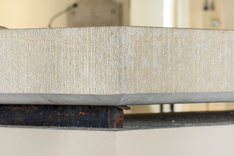 autel table d'autel © Pierre-Marie Barbe-Richaud / Région Bourgogne-Franche-Comté, Inventaire du patrimoine - 2023  autel table d'autel © Pierre-Marie Barbe-Richaud / Région Bourgogne-Franche-Comté, Inventaire du patrimoine - 2023