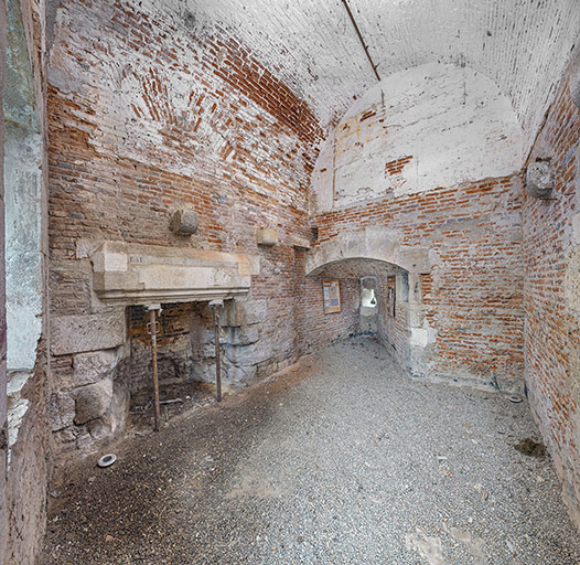  fortification d'agglomération corps de garde château fort © Thierry Kuntz / Région Bourgogne-Franche-Comté, Inventaire du patrimoine - 2024
