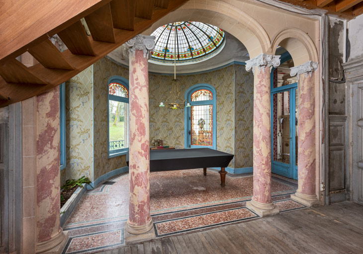 salle de billard © Pierre-Marie Barbe-Richaud / Région Bourgogne-Franche-Comté, Inventaire du patrimoine - 2024  salle de billard © Pierre-Marie Barbe-Richaud / Région Bourgogne-Franche-Comté, Inventaire du patrimoine - 2024