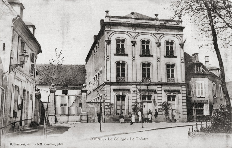 théâtre église tribunal collège © Laurent Poupard / Région Bourgogne-Franche-Comté, Inventaire du patrimoine - 2024  théâtre église tribunal collège © Laurent Poupard / Région Bourgogne-Franche-Comté, Inventaire du patrimoine - 2024