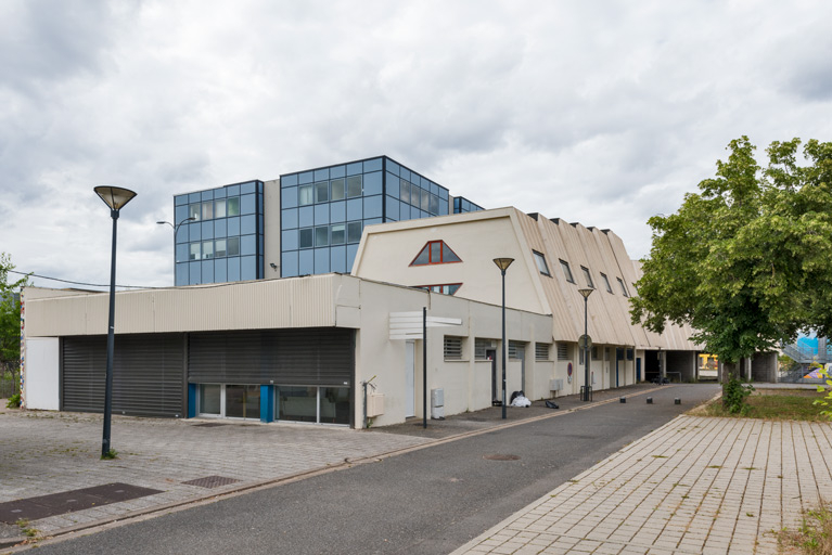 cinéma © Pierre-Marie Barbe-Richaud / Région Bourgogne-Franche-Comté, Inventaire du patrimoine - 2024  cinéma © Pierre-Marie Barbe-Richaud / Région Bourgogne-Franche-Comté, Inventaire du patrimoine - 2024