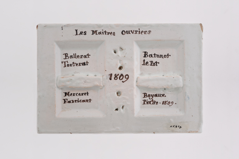  plaque commémorative © Pierre-Marie Barbe-Richaud / Région Bourgogne-Franche-Comté, Inventaire du patrimoine - 2024