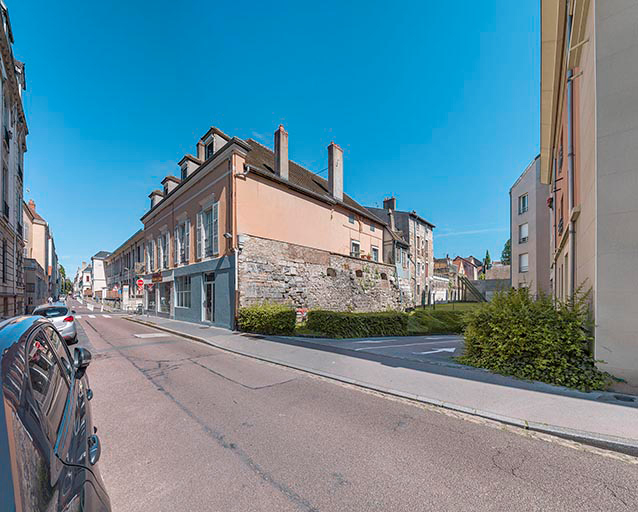 fortification d'agglomération © Thierry Kuntz / Région Bourgogne-Franche-Comté, Inventaire du patrimoine - 2024  fortification d'agglomération © Thierry Kuntz / Région Bourgogne-Franche-Comté, Inventaire du patrimoine - 2024