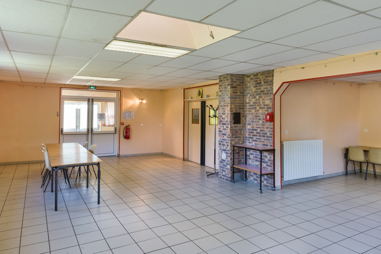  salle paroissiale théâtre © Pierre-Marie Barbe-Richaud / Région Bourgogne-Franche-Comté, Inventaire du patrimoine - 2025