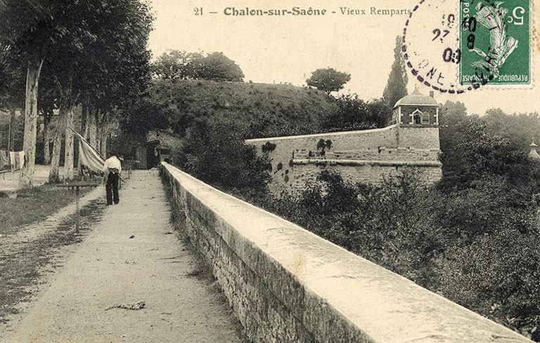fortification d'agglomération © Guillaume Gézolme / Archives de Chalon - 2025  fortification d'agglomération © Guillaume Gézolme / Archives de Chalon - 2025