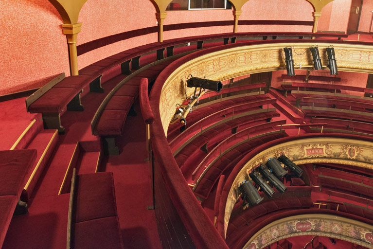  théâtre halle © Pierre-Marie Barbe-Richaud / Région Bourgogne-Franche-Comté, Inventaire du patrimoine - 2025