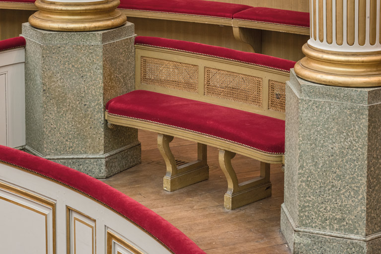  théâtre banquette © Pierre-Marie Barbe-Richaud / Région Bourgogne-Franche-Comté, Inventaire du patrimoine - 2025