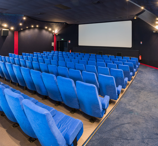  salle paroissiale cinéma © Pierre-Marie Barbe-Richaud / Région Bourgogne-Franche-Comté, Inventaire du patrimoine - 2025
