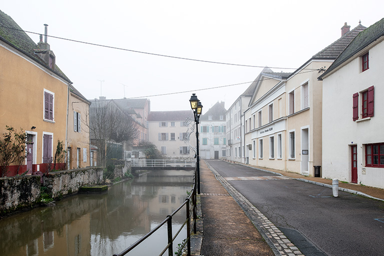  théâtre établissement administratif © Nicolas Waltefaugle / Région Bourgogne-Franche-Comté, Inventaire du patrimoine - 2025