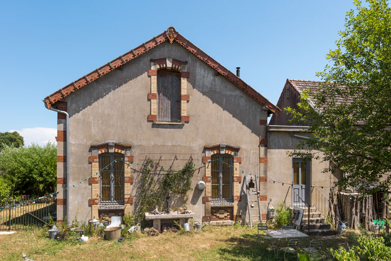  hôtel restaurant établissement de danse © Pierre-Marie Barbe-Richaud / Région Bourgogne-Franche-Comté, Inventaire du patrimoine - 2025