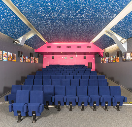  salle paroissiale cinéma © Pierre-Marie Barbe-Richaud / Région Bourgogne-Franche-Comté, Inventaire du patrimoine - 2025
