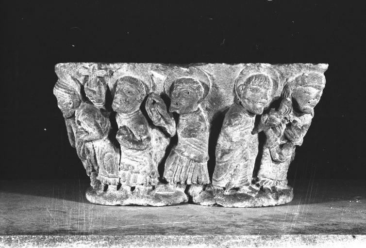 Vue d'un grand côté : sainte Madeleine ? © Guy Forestier / Région Bourgogne-Franche-Comté, Inventaire du patrimoine - 1974