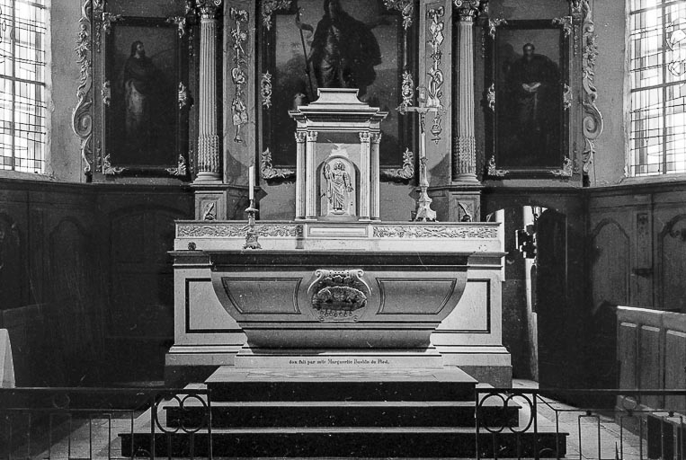 Vue du maître-autel. © Guy Forestier / Région Bourgogne-Franche-Comté, Inventaire du patrimoine - 1974