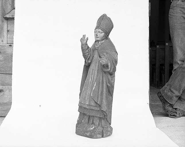 Vue de trois quarts gauche. © Yves Sancey / Région Bourgogne-Franche-Comté, Inventaire du patrimoine - 1975