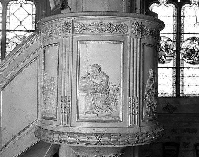 Détail : cuve, 2ème panneau, saint Luc. © Yves Sancey / Région Bourgogne-Franche-Comté, Inventaire du patrimoine - 1975