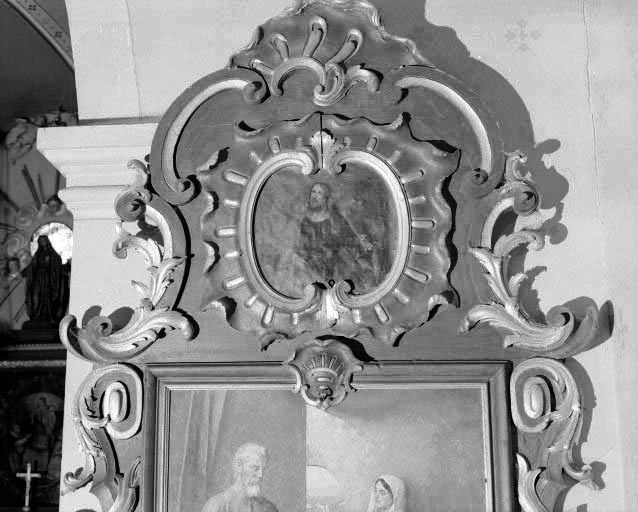 Autel droit : le couronnement. © Yves Sancey / Région Bourgogne-Franche-Comté, Inventaire du patrimoine - 1975