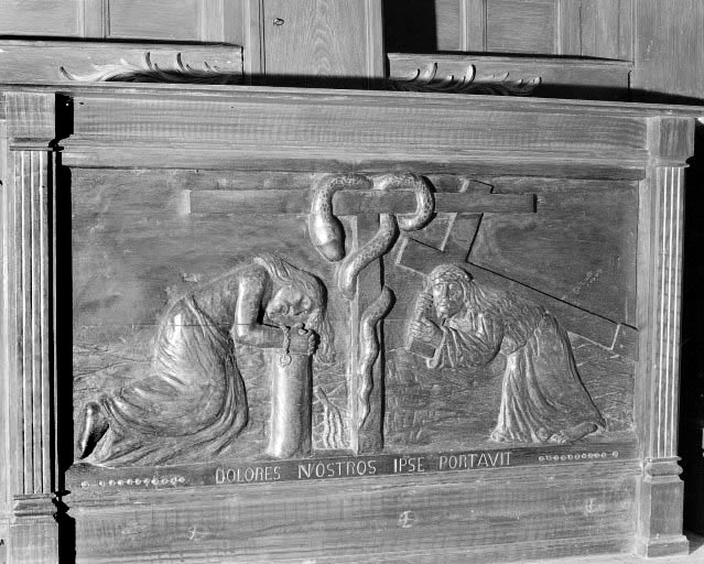 Autel droit : le devant d'autel. © Yves Sancey / Région Bourgogne-Franche-Comté, Inventaire du patrimoine - 1975