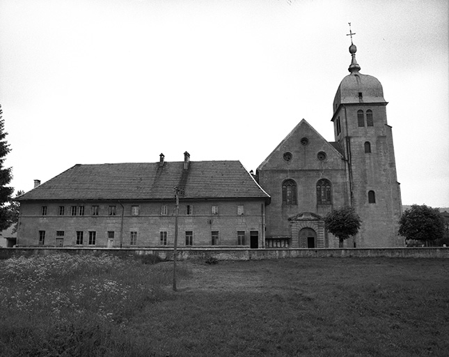 Vue antérieure. © Yves Sancey / Région Bourgogne-Franche-Comté, Inventaire du patrimoine - 1975