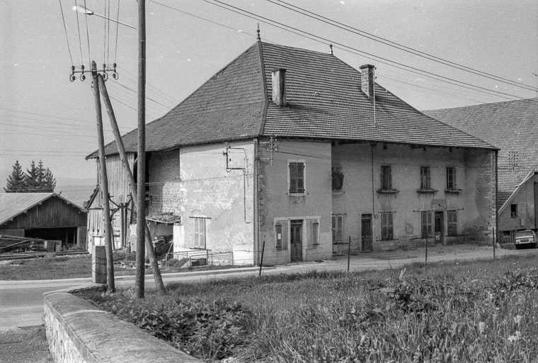 Vue d'ensemble. © Gilbert Poinsot / Région Bourgogne-Franche-Comté, Inventaire du patrimoine - 1975