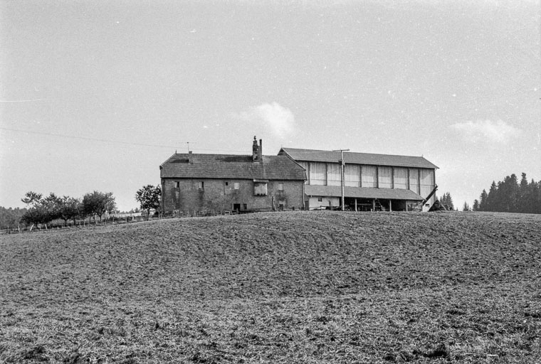 Vue d'ensemble. © Gilbert Poinsot / Région Bourgogne-Franche-Comté, Inventaire du patrimoine - 1975
