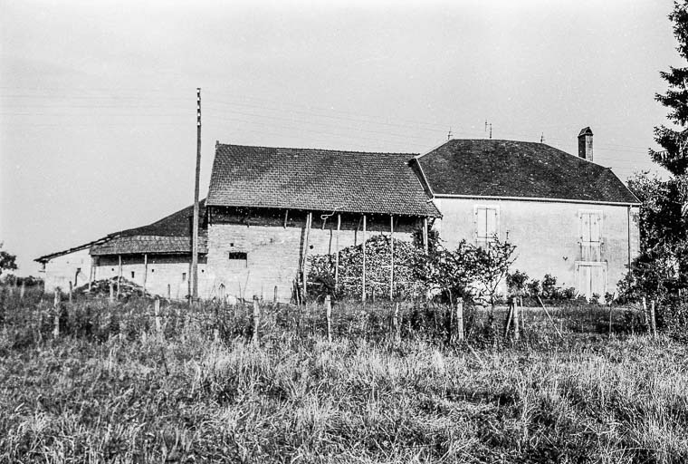 Ferme cadastrée 1969 AD 171-172  : façade postérieure. © Guy Forestier / Région Bourgogne-Franche-Comté, Inventaire du patrimoine - 1975
