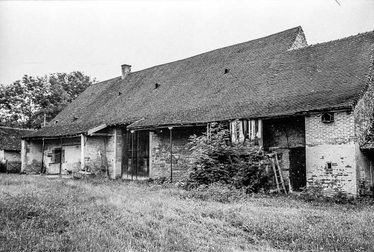 ferme cadastrée 1969 AB 111-112 : façade antérieure. © Guy Forestier / Région Bourgogne-Franche-Comté, Inventaire du patrimoine - 1975