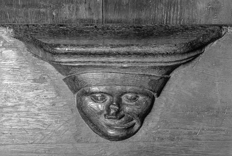 Stalles nord, n° 25, miséricorde. © Yves Sancey / Région Bourgogne-Franche-Comté, Inventaire du patrimoine - 1975