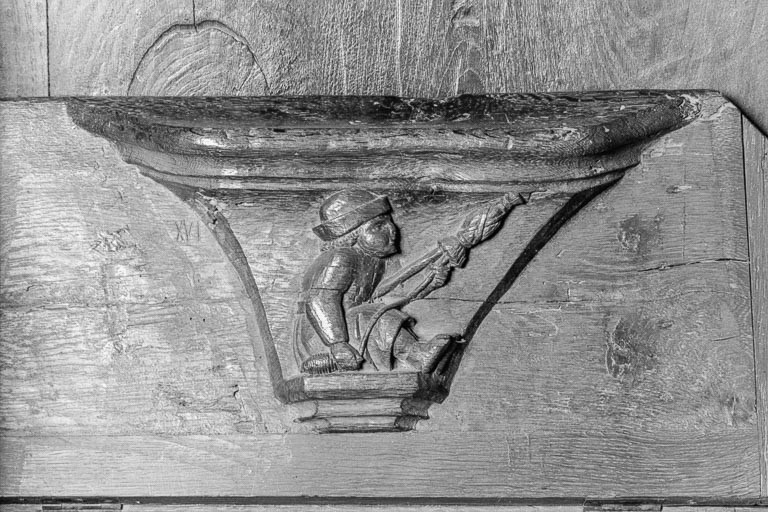 Stalles sud, n° 8, miséricorde. © Yves Sancey / Région Bourgogne-Franche-Comté, Inventaire du patrimoine - 1975