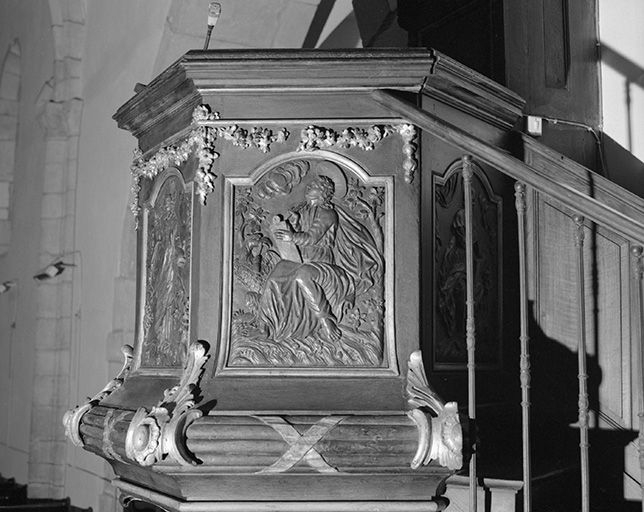 Détail, panneau : saint Jean. © Yves Sancey / Région Bourgogne-Franche-Comté, Inventaire du patrimoine - 1975