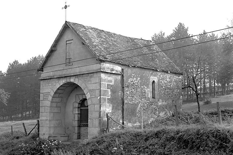Vue d'ensemble. © Bernard Lardière / Région Bourgogne-Franche-Comté, Inventaire du patrimoine - 1975