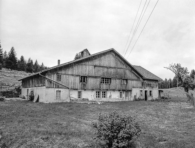 Façade antérieure. © Dominique Humbert / Région Bourgogne-Franche-Comté, Inventaire du patrimoine - 1976