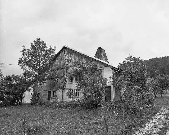 Façade antérieure. © Dominique Humbert / Région Bourgogne-Franche-Comté, Inventaire du patrimoine - 1976