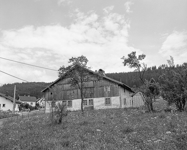 Vue d'ensemble. © Dominique Humbert / Région Bourgogne-Franche-Comté, Inventaire du patrimoine - 1976