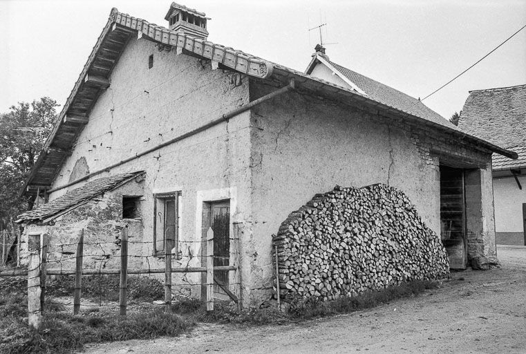 Le fournil. © Gilbert Poinsot / Région Bourgogne-Franche-Comté, Inventaire du patrimoine - 1976 Le fournil. © Gilbert Poinsot / Région Bourgogne-Franche-Comté, Inventaire du patrimoine - 1976