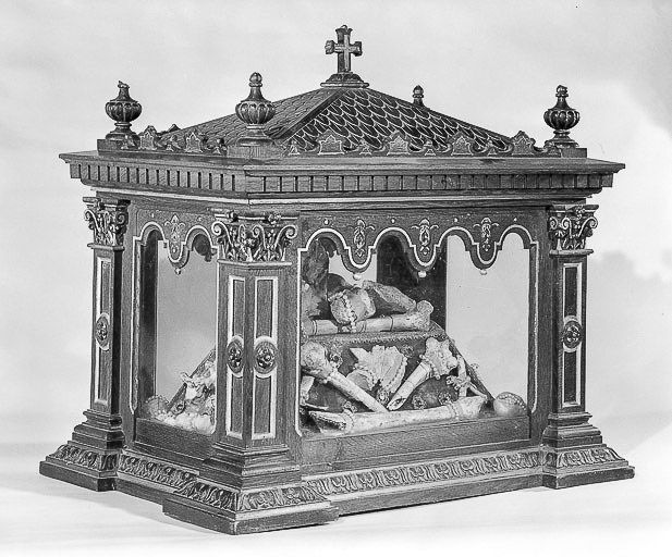 Vue de trois quart gauche. © Yves Sancey / Région Bourgogne-Franche-Comté, Inventaire du patrimoine - 1976