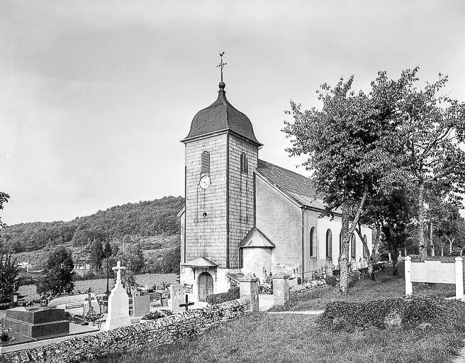 Façade antérieure et face latérale droite. © Yves Sancey / Région Bourgogne-Franche-Comté, Inventaire du patrimoine - 1976