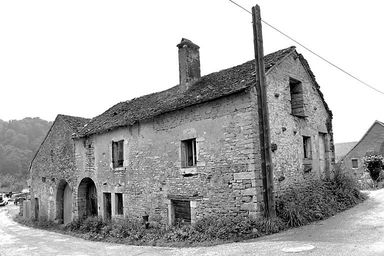 Vue d'ensemble. © Bernard Lardière / Région Bourgogne-Franche-Comté, Inventaire du patrimoine - 1977