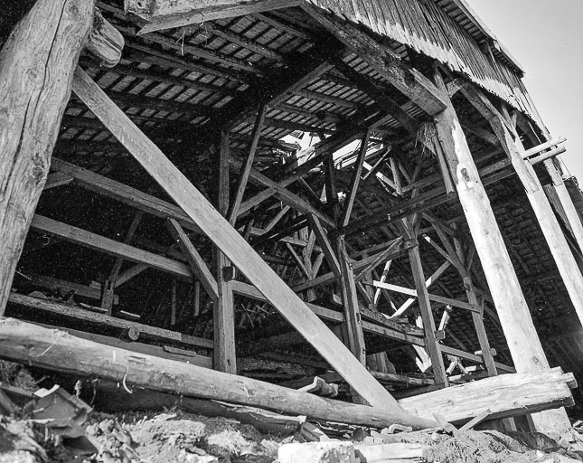 Ferme : facade postérieure (?) : détail. © Bernard Lardière / Région Bourgogne-Franche-Comté, Inventaire du patrimoine - 1978