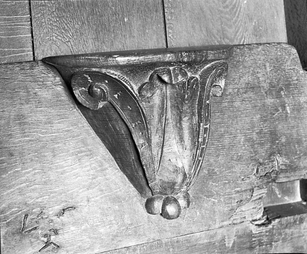 Miséricorde de la stalle haute sud n° 6. © Yves Sancey / Région Bourgogne-Franche-Comté, Inventaire du patrimoine - 1978