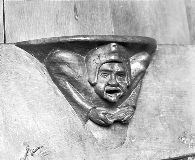 Miséricorde de la stalle haute sud n° 11. © Yves Sancey / Région Bourgogne-Franche-Comté, Inventaire du patrimoine - 1978