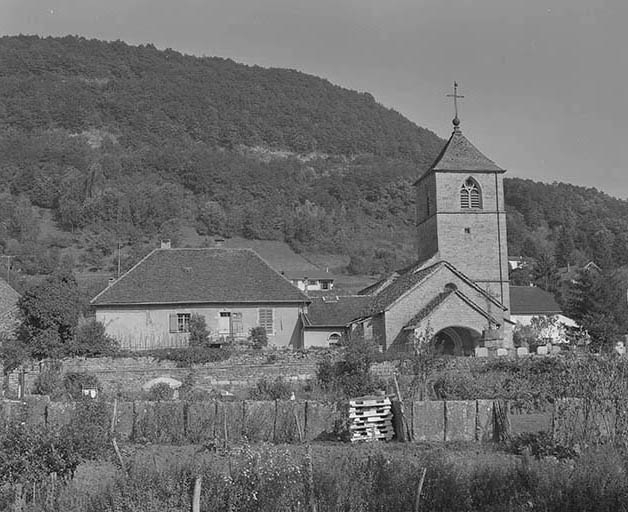 Extérieur : façade antérieure. © Yves Sancey / Région Bourgogne-Franche-Comté, Inventaire du patrimoine - 1978