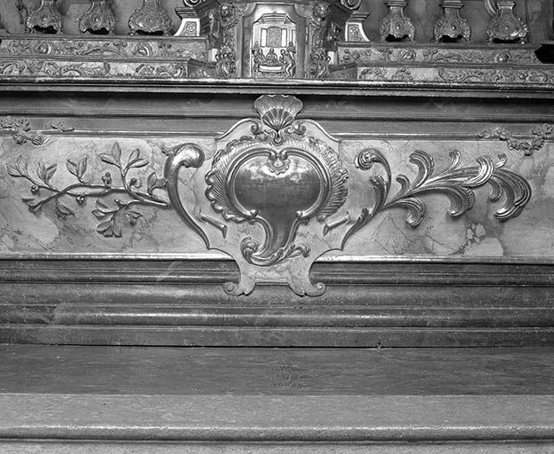 Autel : vue de face. © Yves Sancey / Région Bourgogne-Franche-Comté, Inventaire du patrimoine - 1979