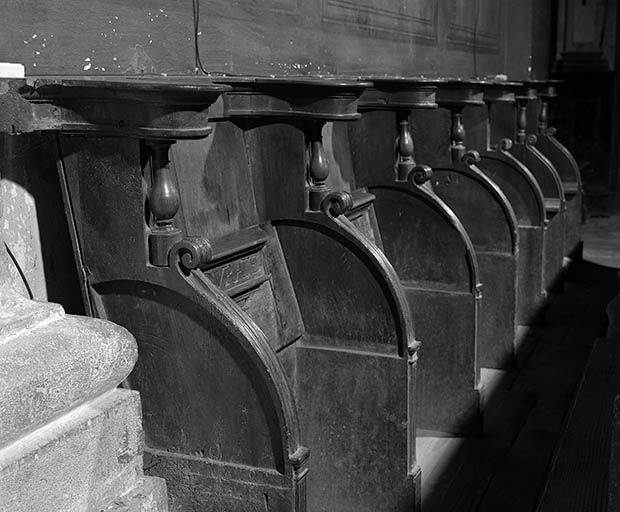 Vue d'ensemble rapprochée du côté nord. © Yves Sancey / Région Bourgogne-Franche-Comté, Inventaire du patrimoine - 1979